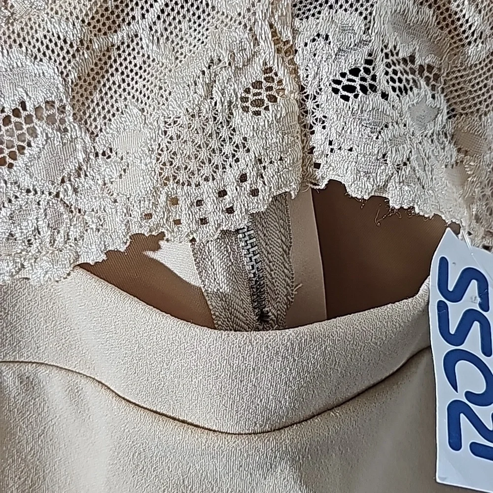 Padded Rose‎ shapewear,  lace 44D. XL. nude color.  NEW WITH TAGS